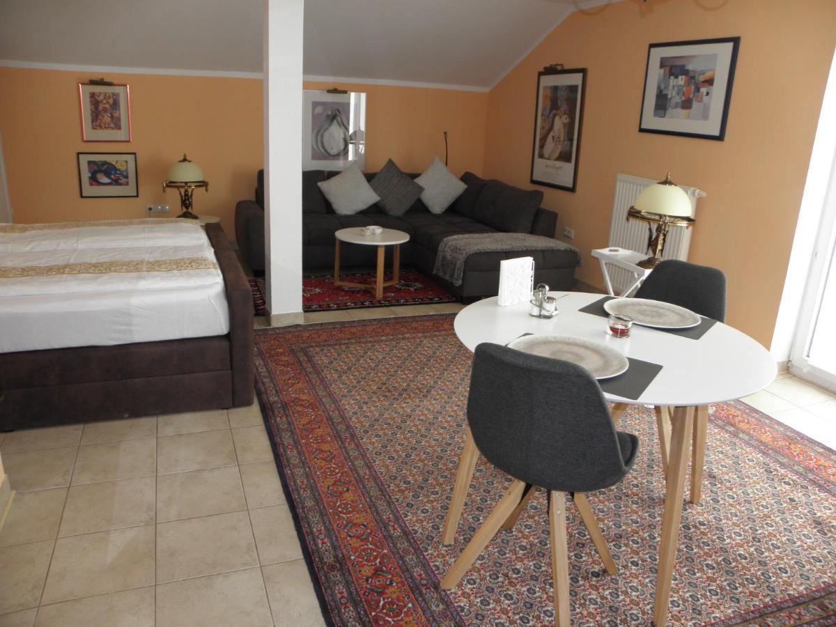 Appartement Am Waldrand à Kall Extérieur photo